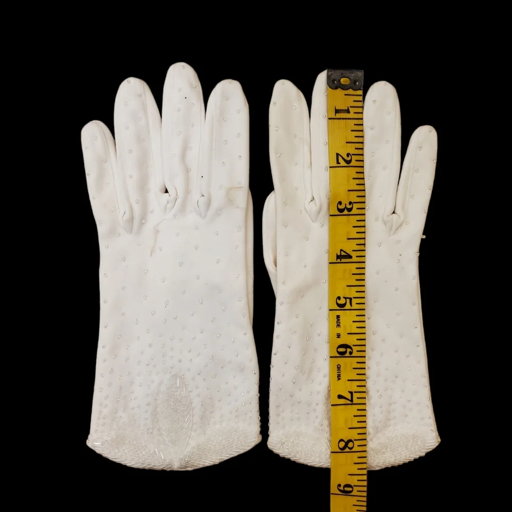 Vintage 60s Beaded Elegant White Gloves Size‎ S NWOT